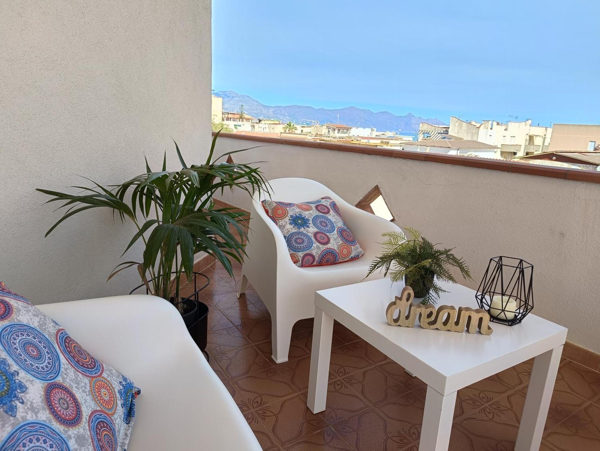 " Limoncello" Appartamento A 150 M Dal Mare ! Perfetto Per Famiglie E Coppie Alcamo Ngoại thất bức ảnh